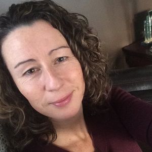 Meet your Posher, Claire